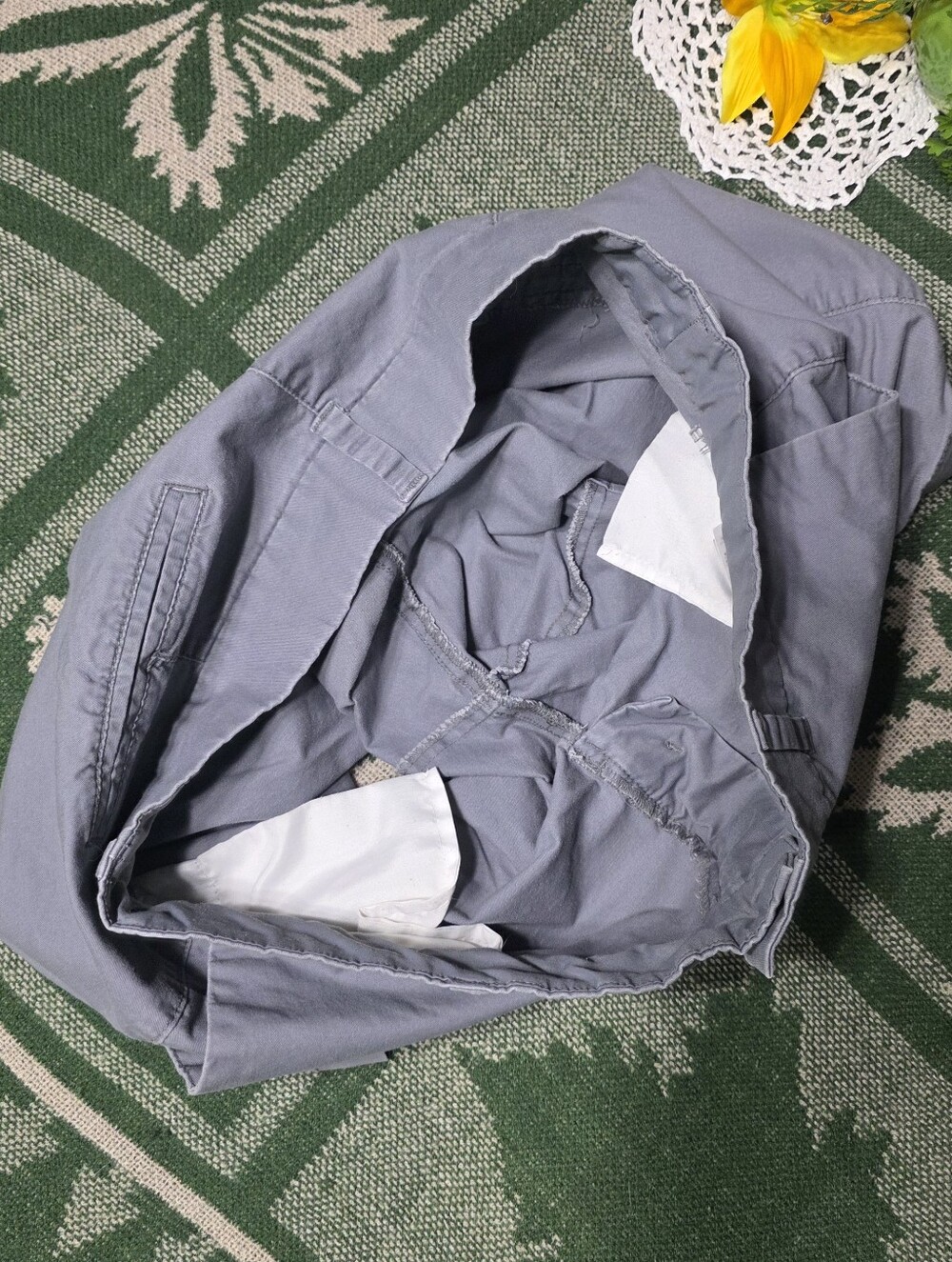 Old Navy Gray Shorts Everyday Short Casual Summer Style Chinos Women's Size 10 - Picture 7 of 8